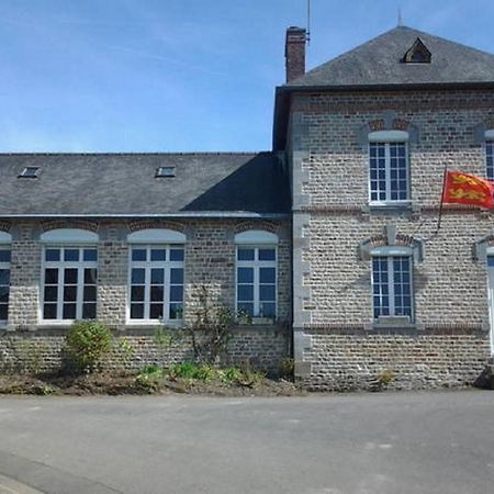La Petite Ecole De La Baie Vila Pontorson Exterior foto